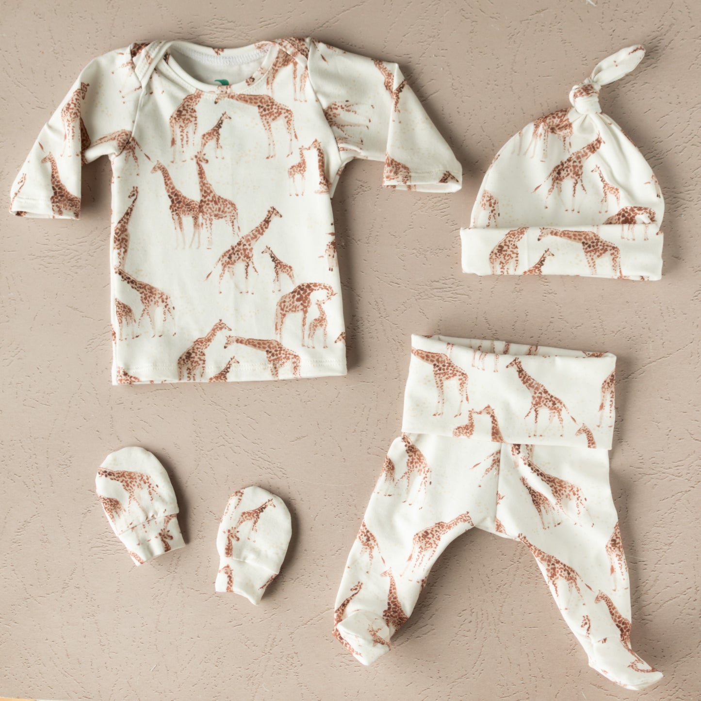 Giraffe Baby Outfit Set Pants Shirt Hat and Mittens