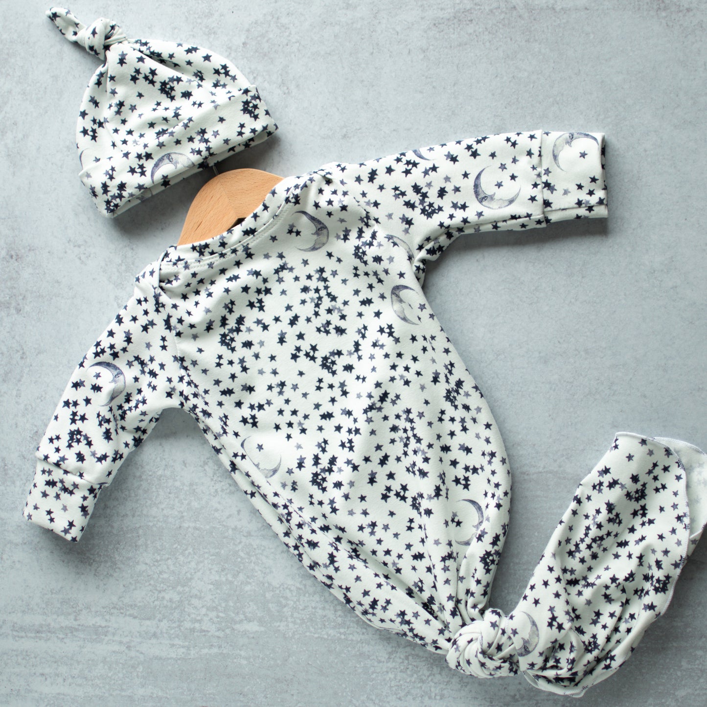 Moon and Star Baby Knotted Gown and Hat Set Blue