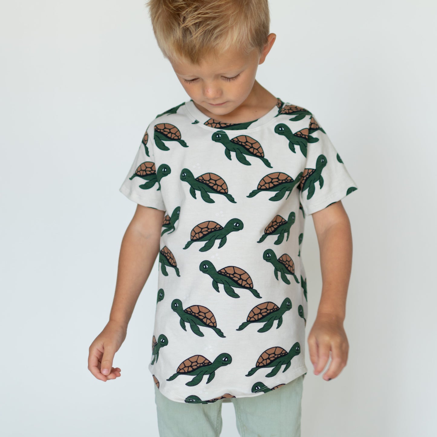 Turtle T-shirt Long Length