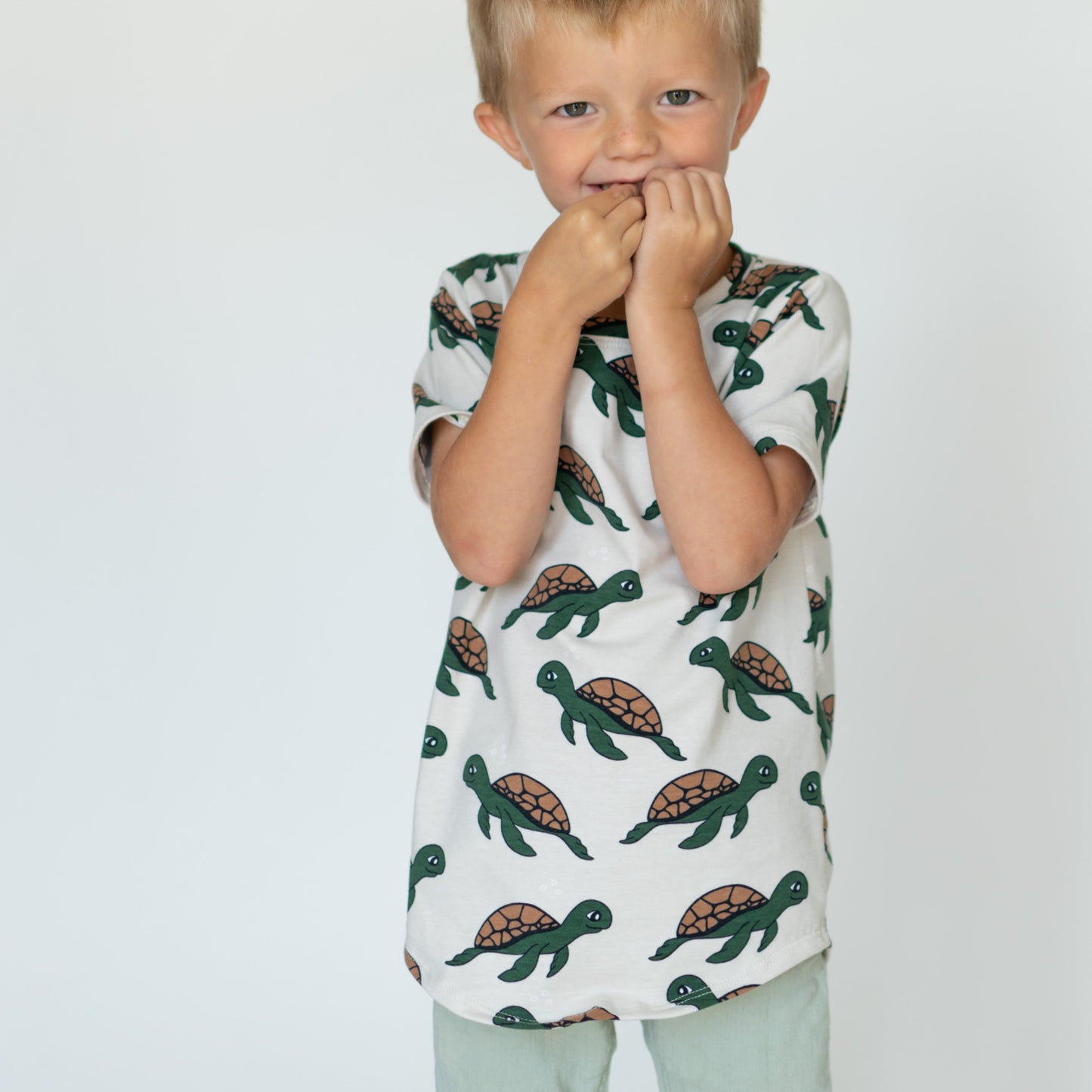 Turtle T-shirt Long Length