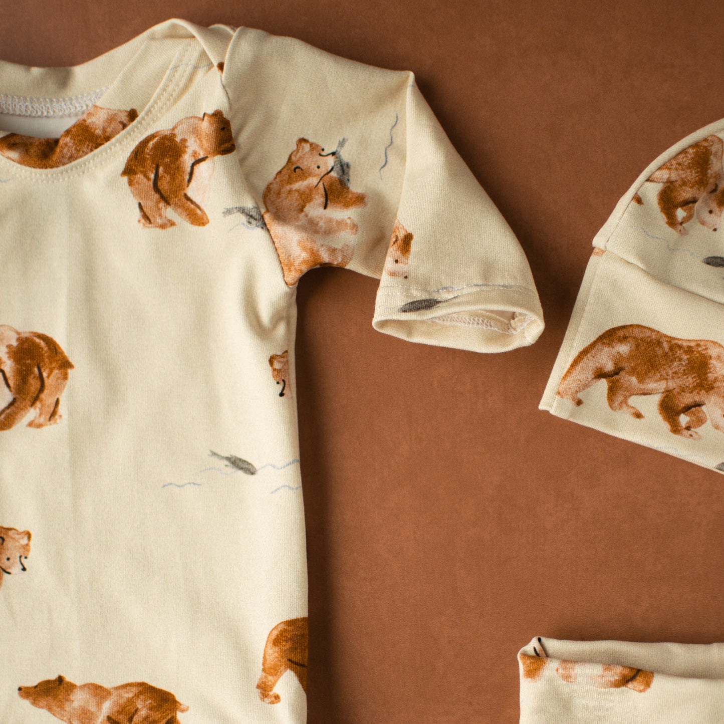 Grizzly Bear Baby Outfit Set Pants Shirt Hat and Mittens