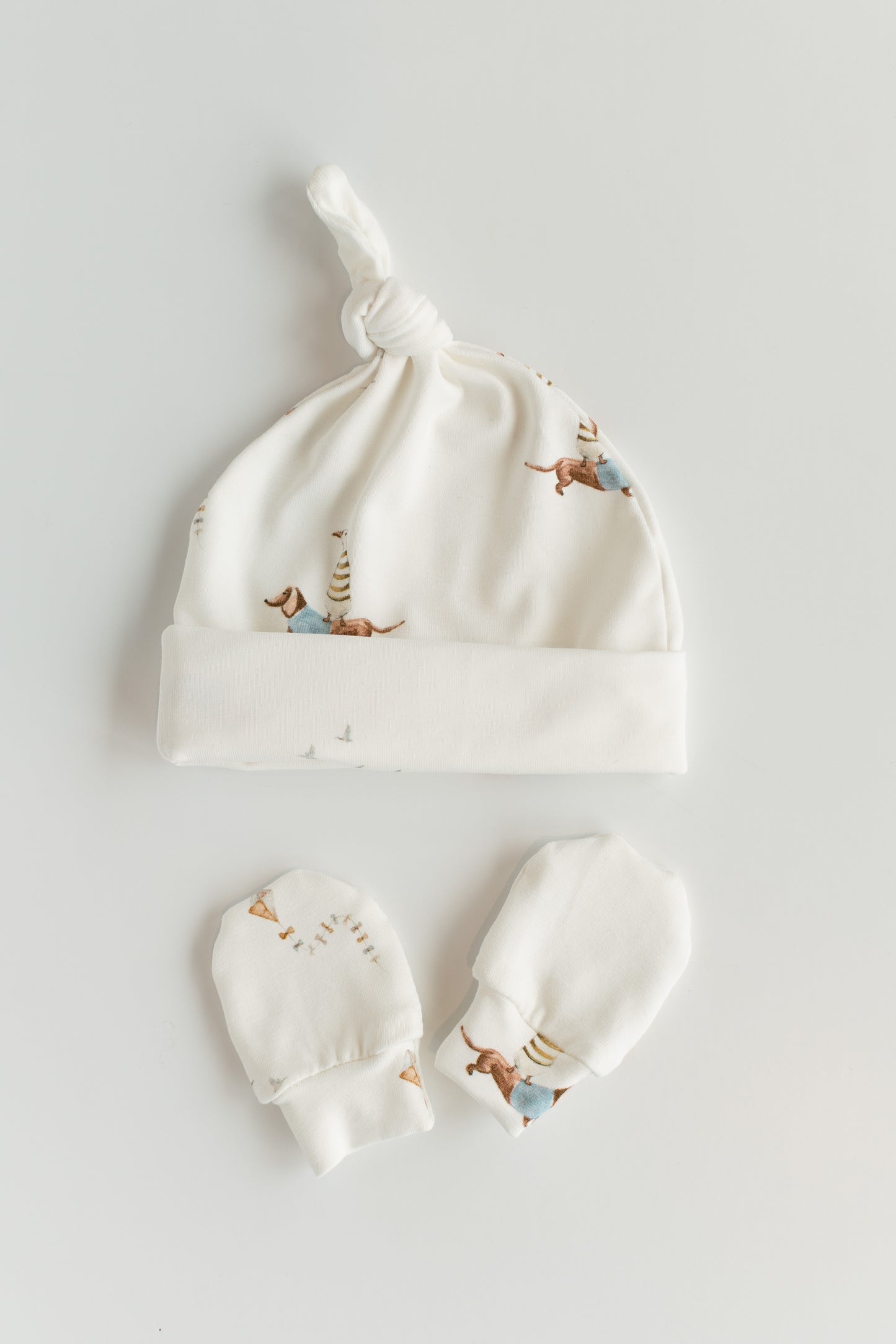 Organic Newborn Knotted Gown & Hat Set | Handmade in USA | OEKO-TEX Baby Clothing | Duck Dachshund Print