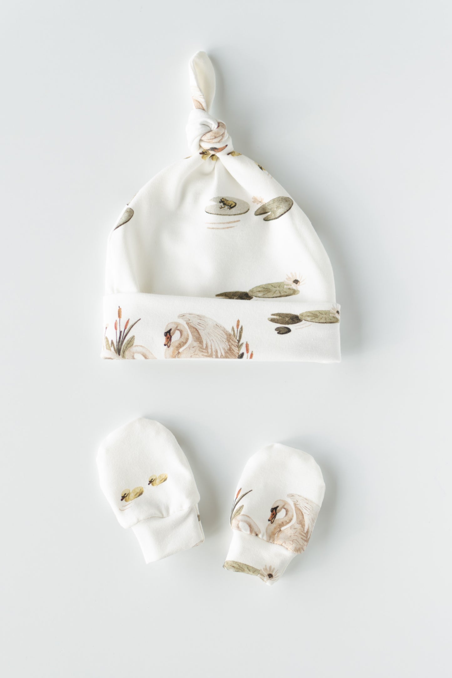 Organic Newborn Knotted Gown & Hat Set | Handmade in USA | OEKO-TEX Baby Clothing | Swan Print